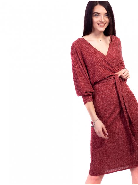 Жіночна сукня з фактурної тканини, доповнена стильним поясом. Арт.2635