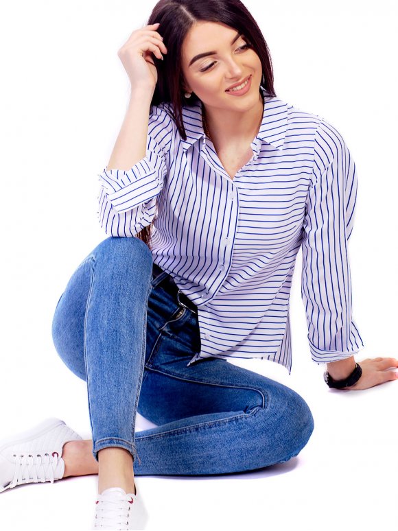 Блуза в асиметричну смужку 2650