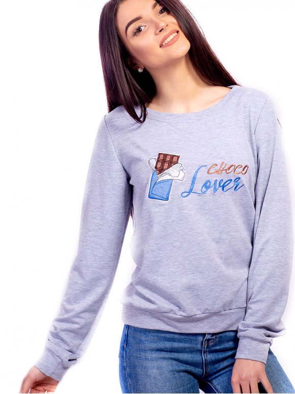 Модный свитшот с вышитой шоколадкой и надписью 2608