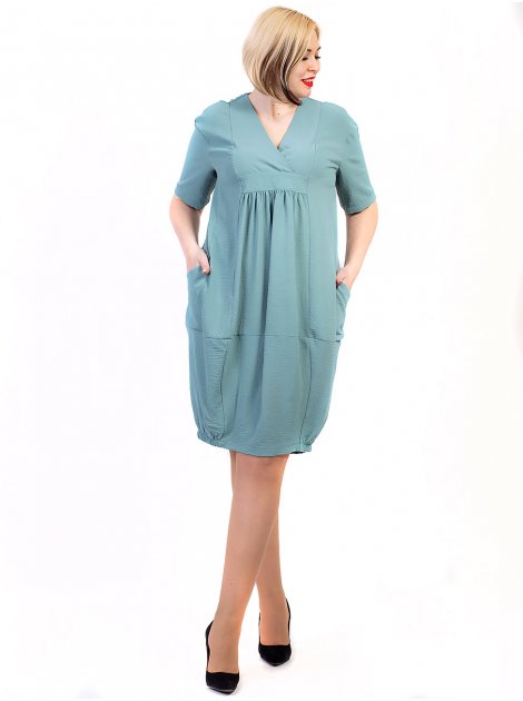Вільна сукня size+ з V-подібним вирізом та кишенями 2715