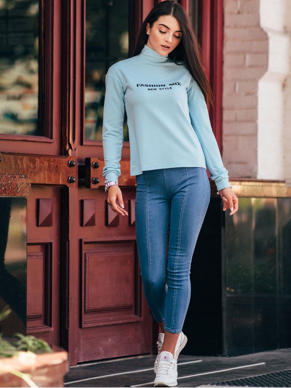 Актуальный гольф с фольгированным принтом. Арт.2545 Актуальный гольф с фольгированным принтом. Арт.2545