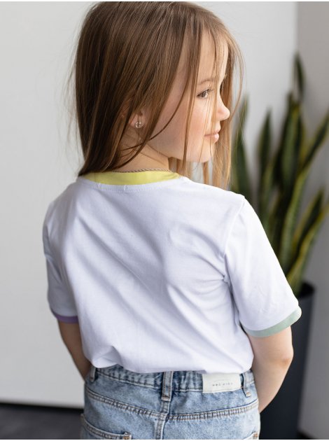 Дитяча футболка з кольоровими манжетами 10088