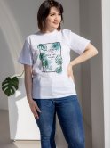 Біла футболка size+ з тропічним принтом 3199