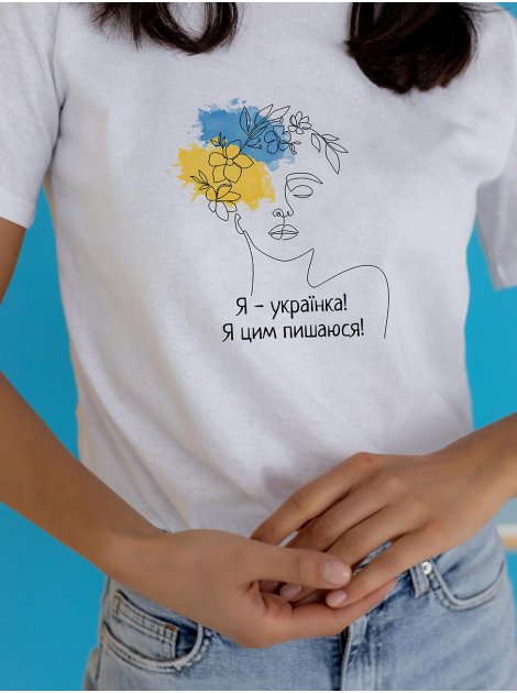 Жіноча футболка з принтом "Українка" 3432