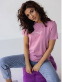 Жіноча футболка з принтом "вільна" 3445