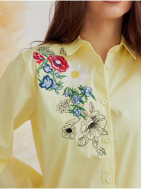 Нарядная блуза с вышивкой 3629