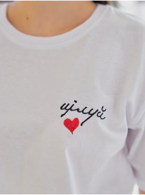футболка з вишивкою «цілуй» 3842